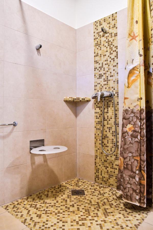 Szin-Es Vendeghaz Bed and Breakfast Szentes Εξωτερικό φωτογραφία
