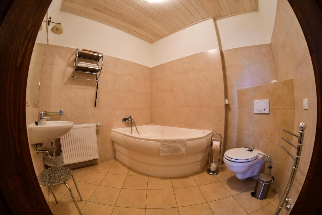 Szin-Es Vendeghaz Bed and Breakfast Szentes Εξωτερικό φωτογραφία